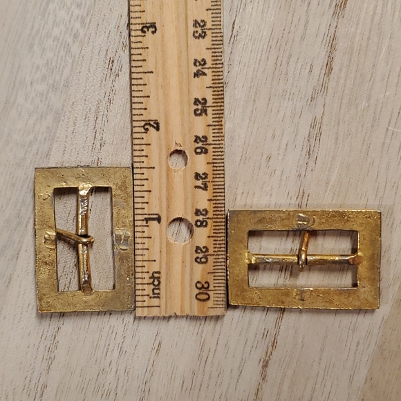 Vintage goldtone clear rhinestone belt  buckles shoe clips retro wicked whimsy - Picture 3 of 5